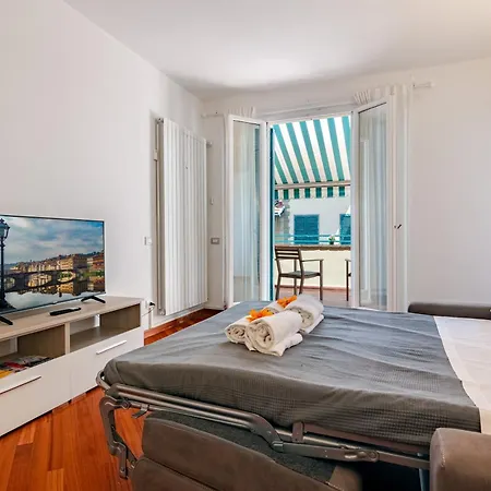 Apartament Brd 41 13- Ponte Vecchio Elegant Attic