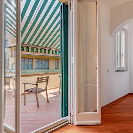 Apartament Brd 41 13- Ponte Vecchio Elegant Attic Florencja